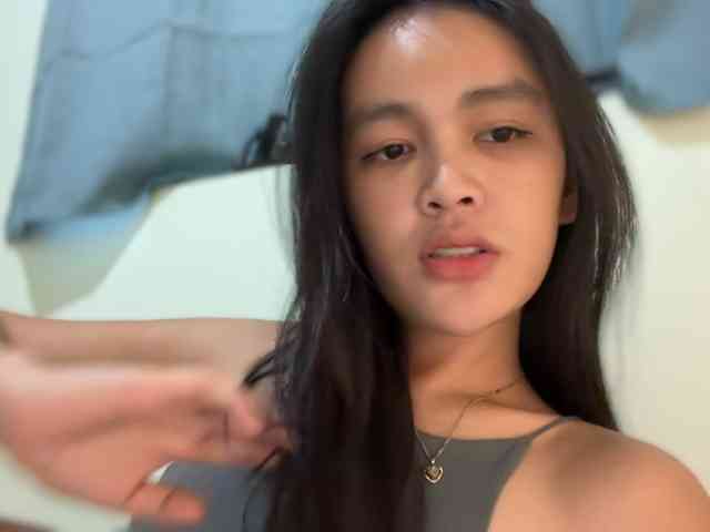 KaoriOinuma webcam