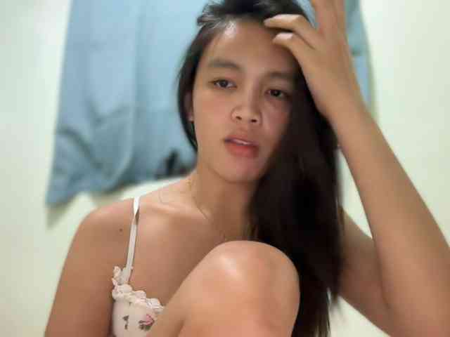 KaoriOinuma webcam