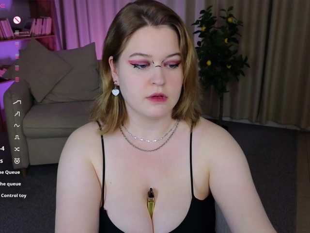 Zarrazaxx live cam on BongaCams