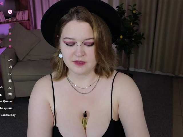 Zarrazaxx live cam on BongaCams