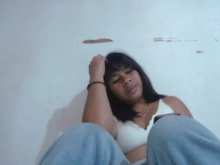 Julia-skye's Live Webcam