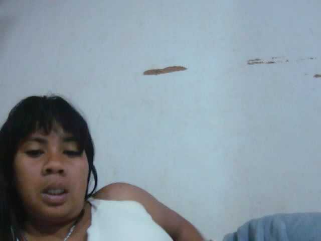Julia-skye live cam on BongaCams