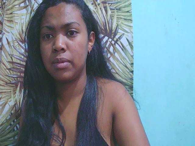 Julia-skye live cam on BongaCams