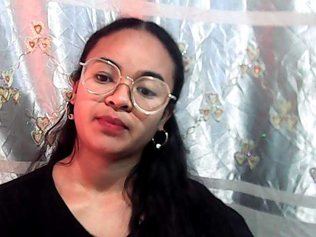 Julia-skye
