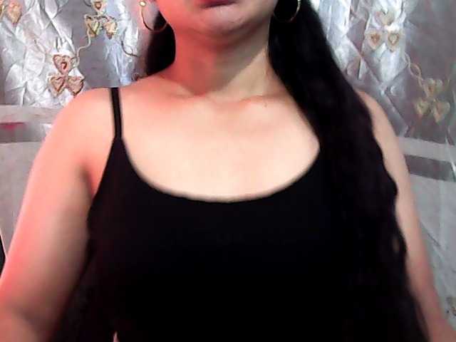 Julia-skye live cam on BongaCams