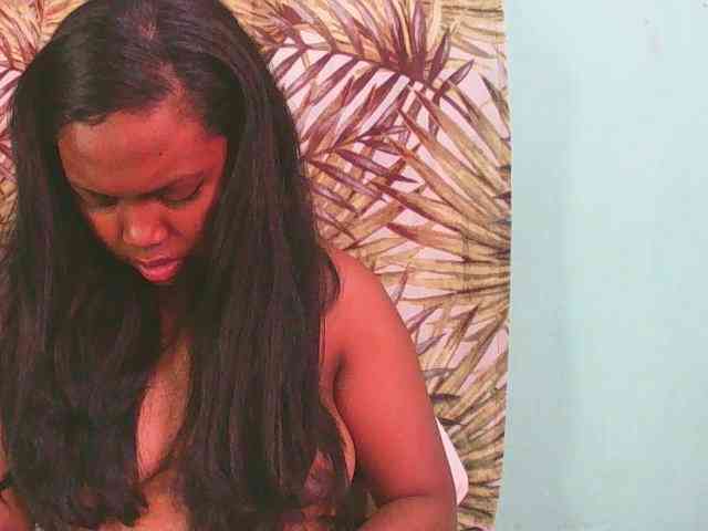 Julia-skye webcam