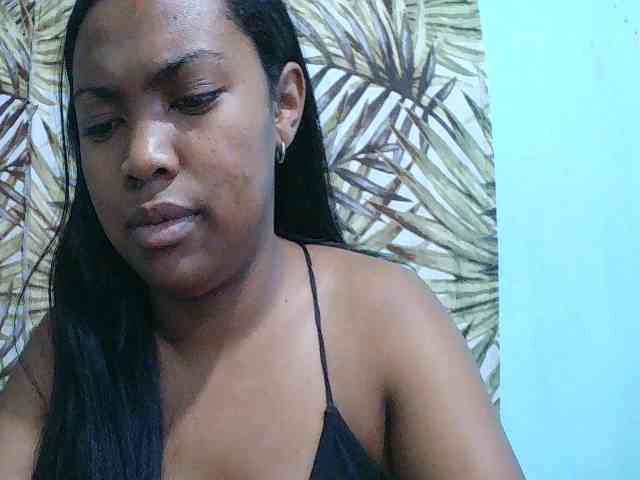 Julia-skye webcam