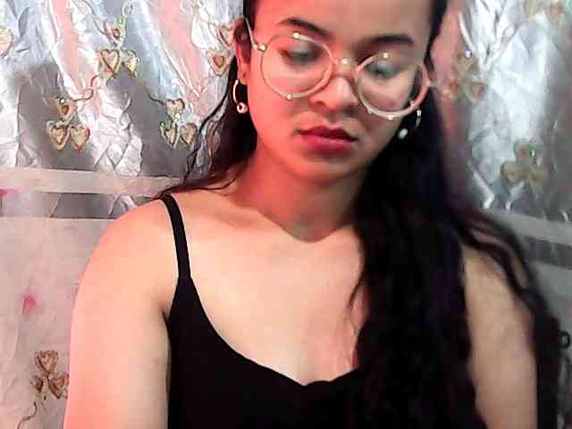 Julia-skye
