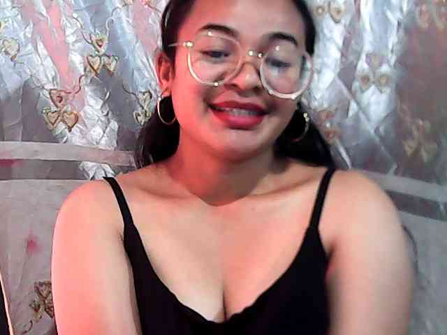 Julia-skye