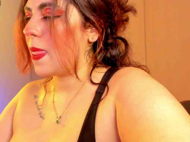 cleopatra1sexdance webcam