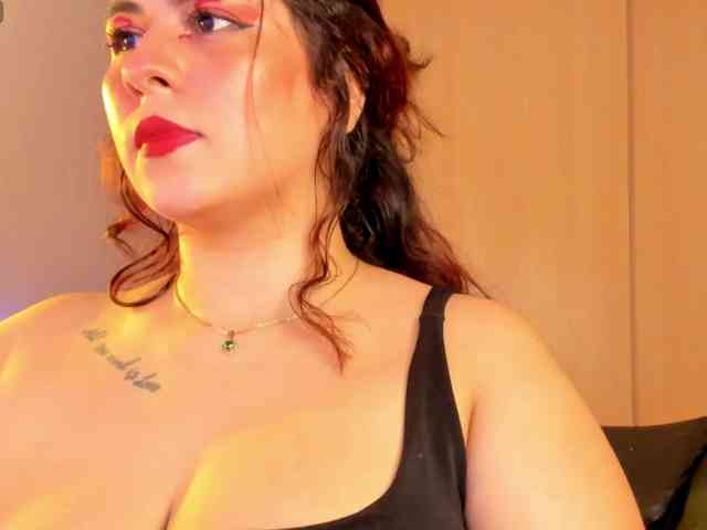Modella: cleopatra1sexdance