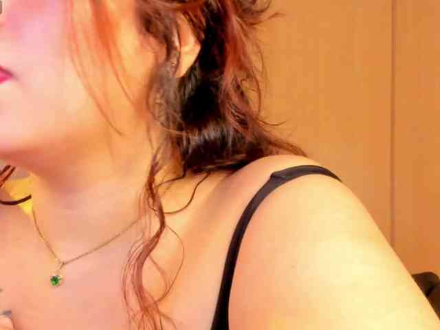 cleopatra1sexdance webcam
