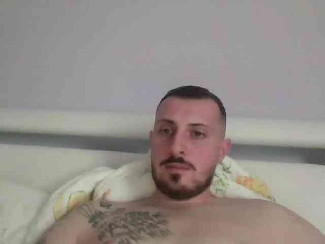 Junge23