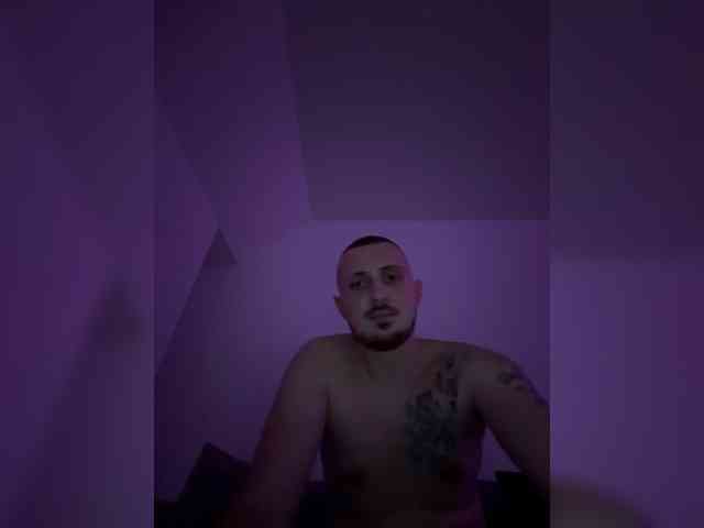 Junge23 Live Webcam on BongaCams
