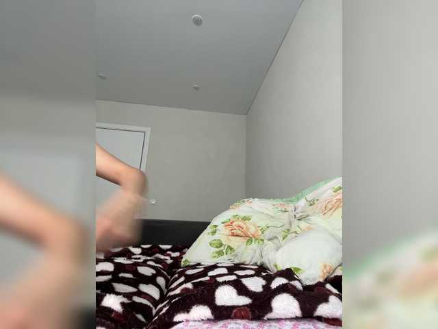 Milanka8 live cam