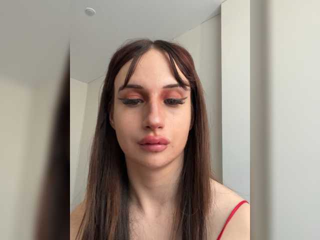 Milanka8 preview