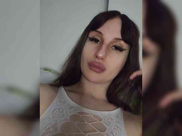 Bladis4 Live Webcam on BongaCams