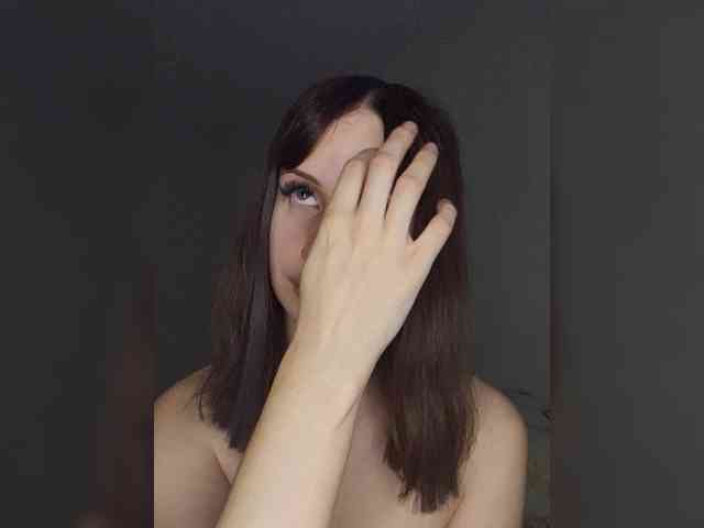 Bladis4 Live Webcam on BongaCams