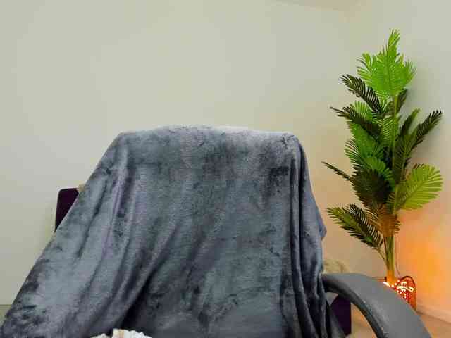 AryaBellex webcam