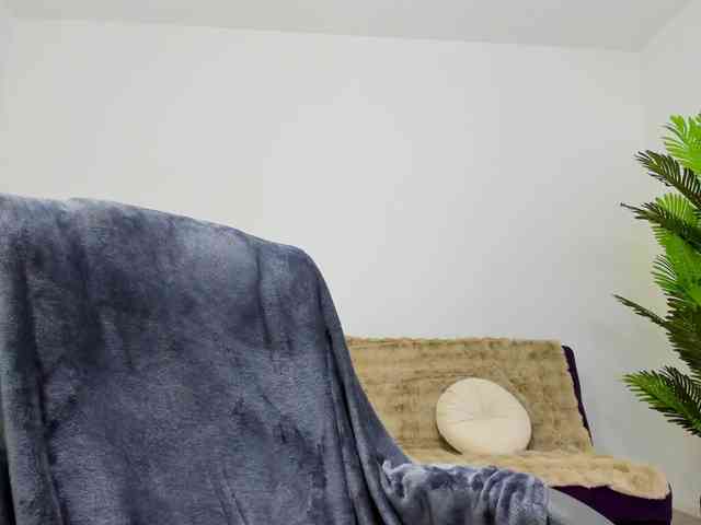 AryaBellex webcam