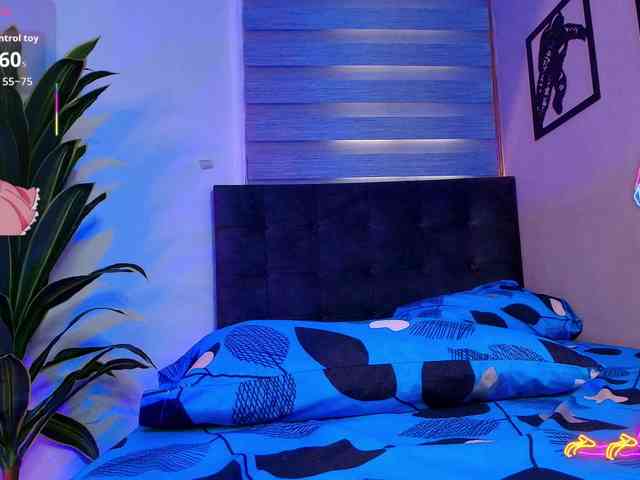 AURALISLUX Live Webcam on BongaCams