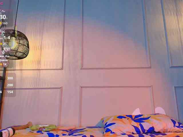 AURALISLUX Live Webcam on BongaCams