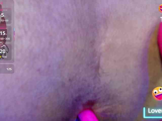 Auralislux's cam show statistics and live stream