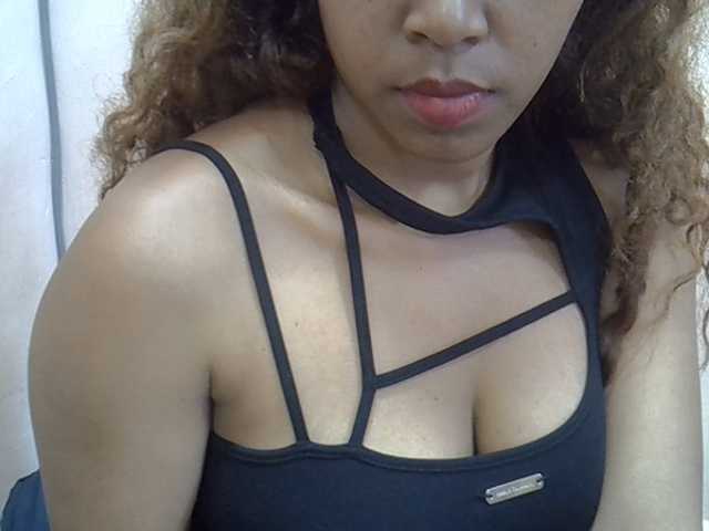 Camgirl Anischah sur Bongacams