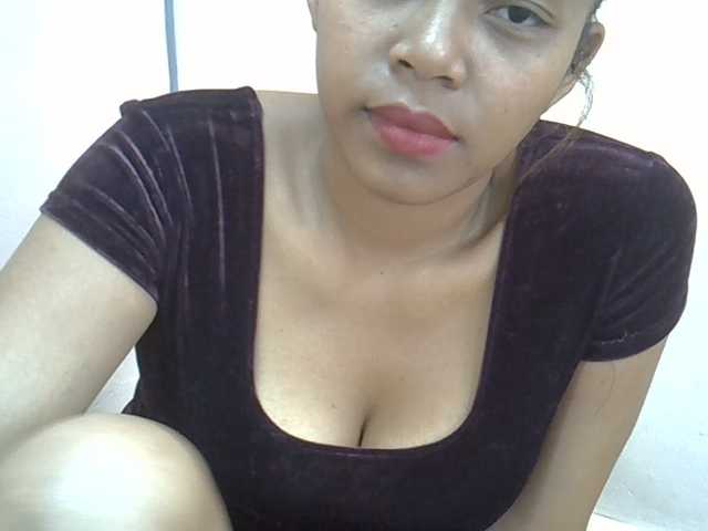 Anischah live cam on BongaCams