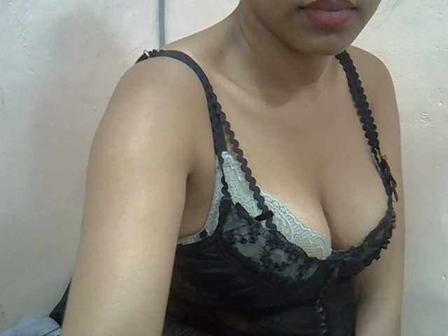 Anischah live cam on BongaCams