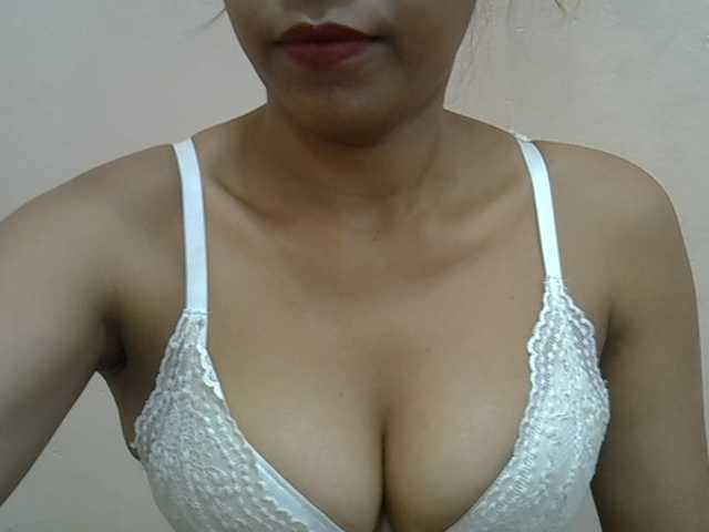 Anischah live cam on BongaCams
