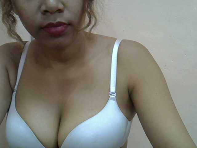 Anischah live cam on BongaCams