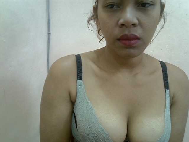 Anischah live cam on BongaCams