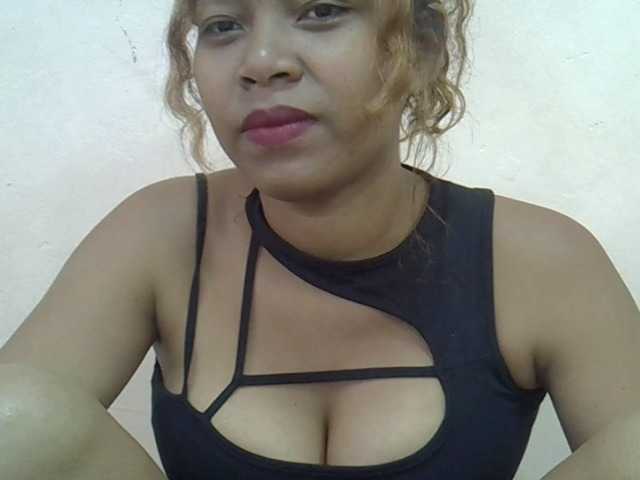 Camgirl Anischah sur Bongacams