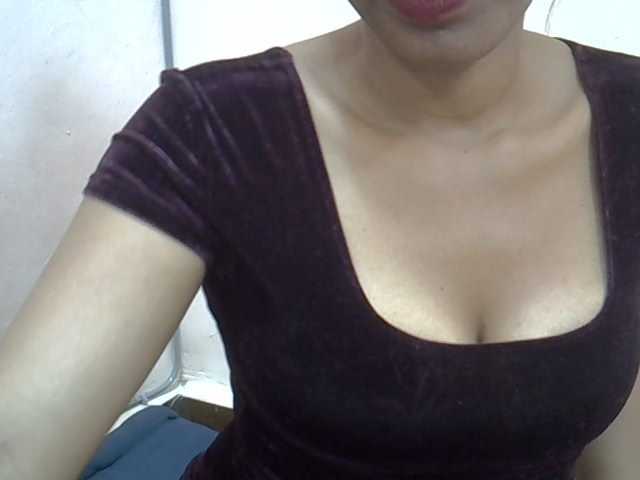 Anischah live cam on BongaCams