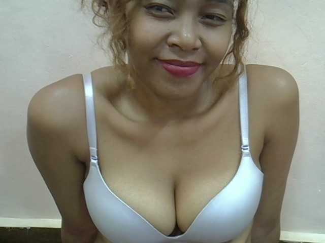 Camgirl Anischah sur Bongacams