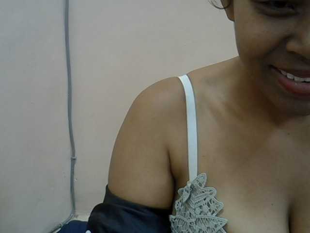 Anischah live cam on BongaCams