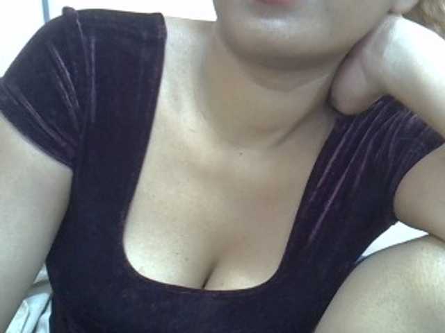 Anischah live cam on BongaCams