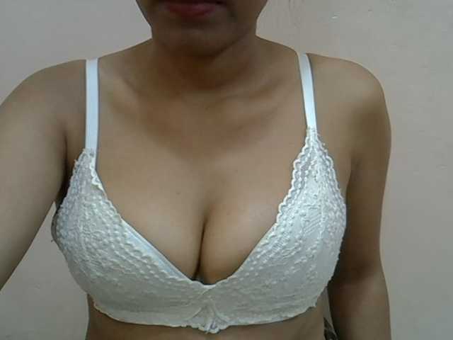 Anischah live cam on BongaCams
