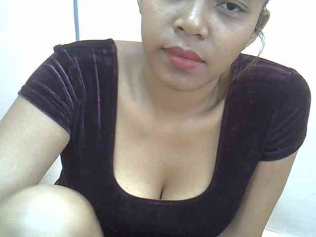 Anischah Live Webcam on BongaCams