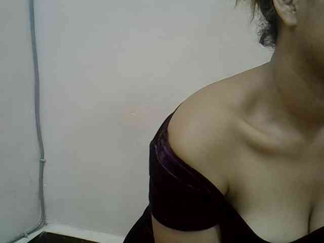 Anischah Live Webcam on BongaCams