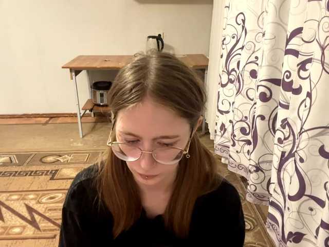 VelvetCash live cam on BongaCams