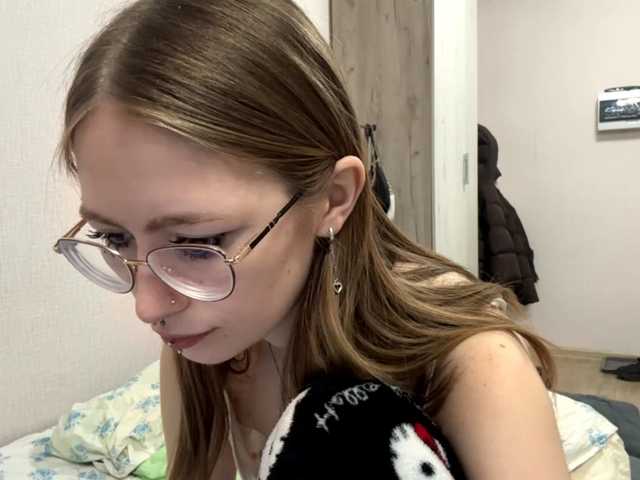 VelvetCash live cam on BongaCams