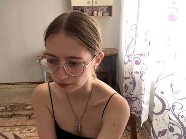 VelvetCash live cam on BongaCams