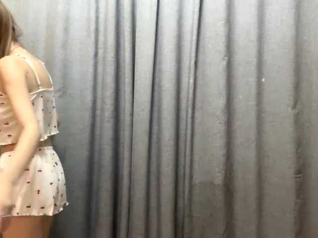 VelvetCash, en directo ahora en BongaCams