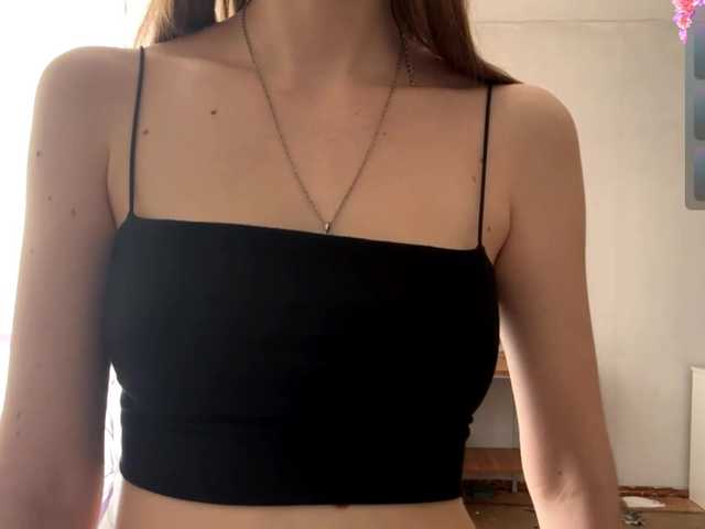 VelvetCash live cam on BongaCams