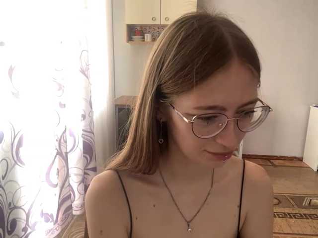 VelvetCash live cam on BongaCams