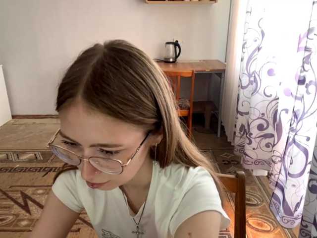 VelvetCash live cam on BongaCams