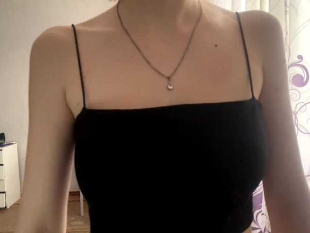 VelvetCash live cam on BongaCams