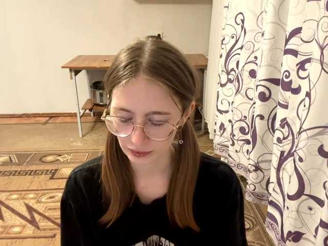 VelvetCash live cam on BongaCams